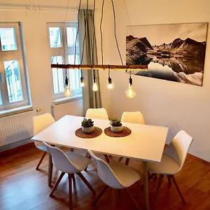 Gemütliche Zweiraumwohnung Im Zentrum Von Apartment